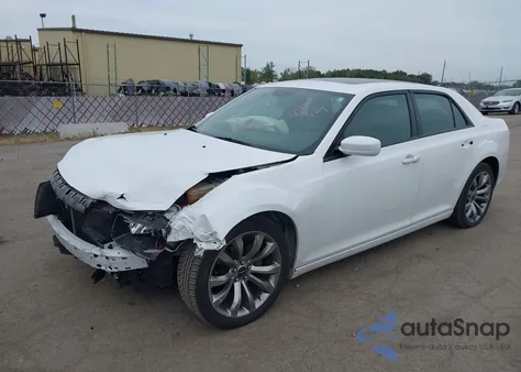 2014 Chrysler 300 300S from USA, damaged, VIN 2C3CCABG2EH330377